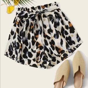 High waisted summer shorts